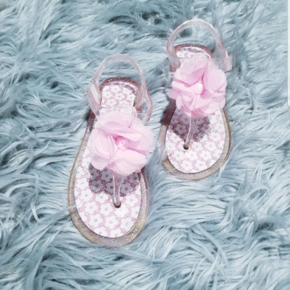 🎉HP 8/5🎉 Pink Toddler Flower Jellies - Picture 1 of 2
